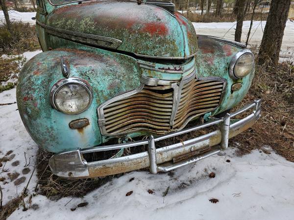 AWESOME 1941 Chevy Custom Deluxe 2 door coupe