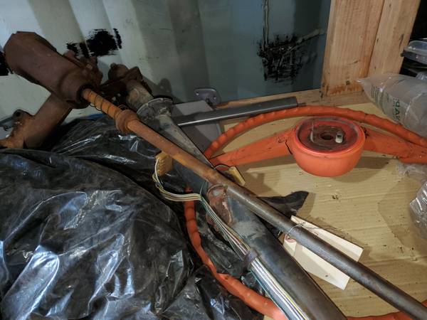 1957 Chevy automatic steering wheel/column and steering box