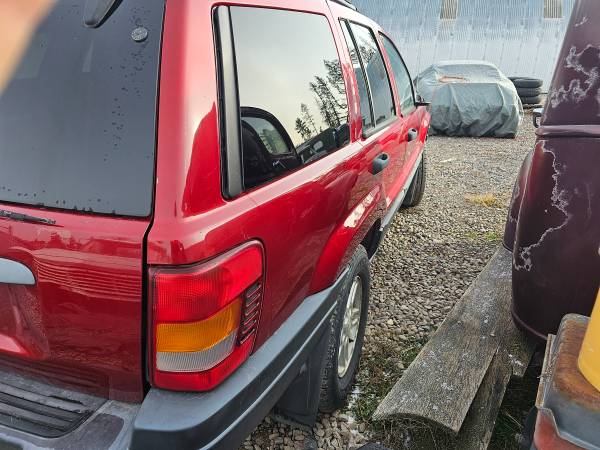 2004 Jeep Cherokee Laredo 4x4