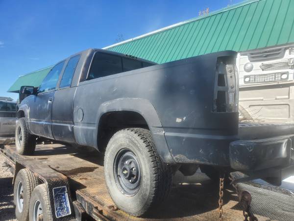 2000 chevy 2500 extended cab 4x4 project or?