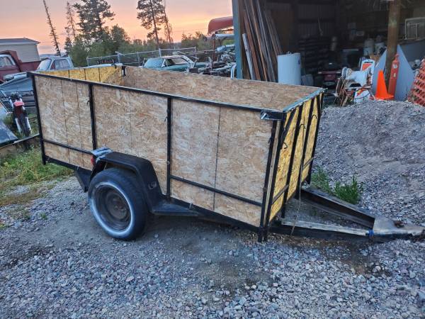 Nice little garden trailer