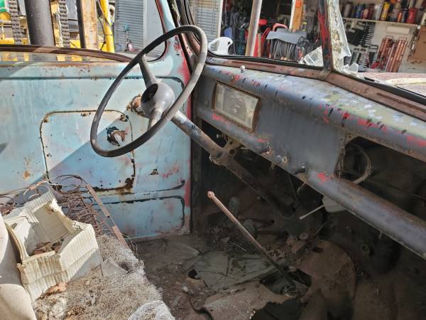 1946 era ford pickup project or?