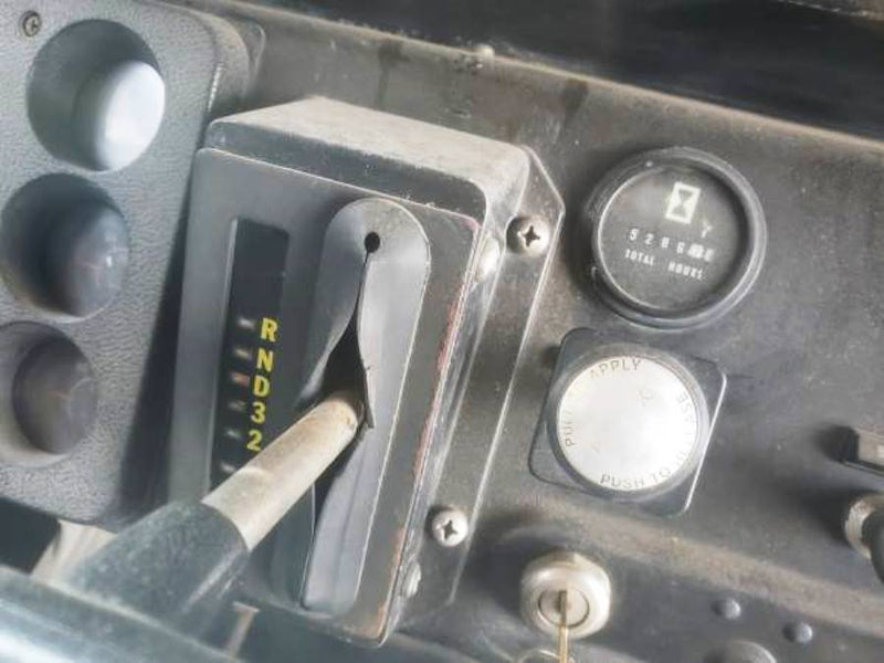 1985 IH S1700 diesel school bus