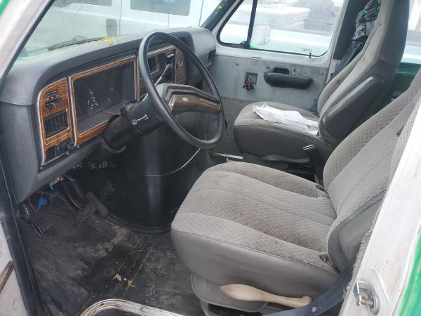 1990 ford E150 van