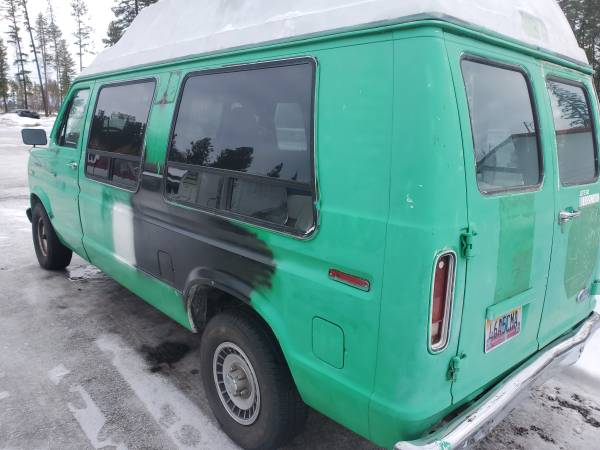 1990 ford E150 van