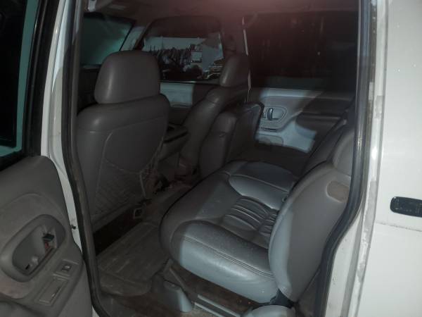 1999 Chevy suburban project or?