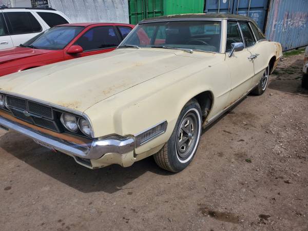 RARE 1969 FORD THUNDERBIRD CRUISER