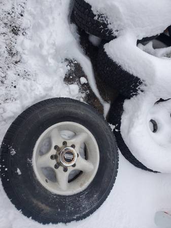 4 265/75r16 M&S E rated tires
