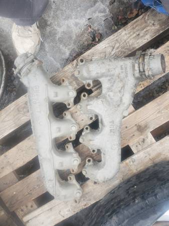 1973 to 1976 Chevy 454 Exhaust manifolds