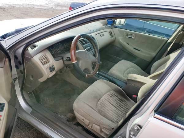 1998 Honda accord 4 door sedan
