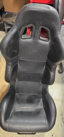 Recaro racing style bucket seats w/sliders