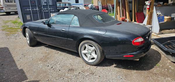 1997 Jaguar XK8 Cabriolet 2+2 Convertible
