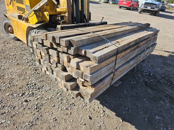 Bundle of 90 hardwood 8&