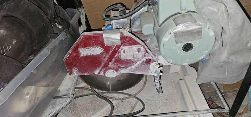 MK 101 wet cut tile saw w/stand