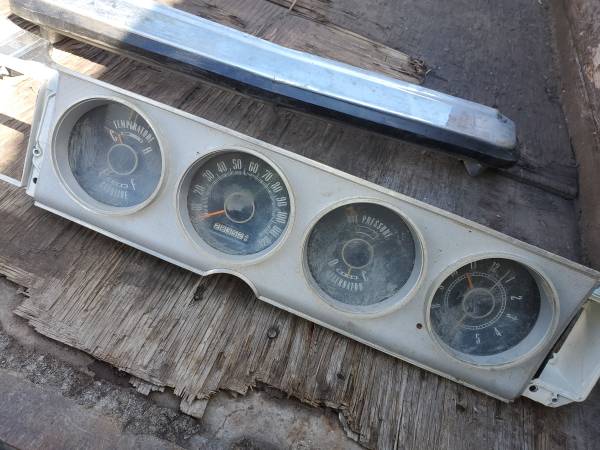 1964 Plymouth Sport Fury instrument cluster