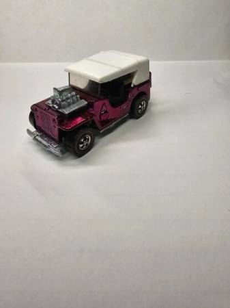 1970 Redline Hot wheels Magenta Grass Hopper