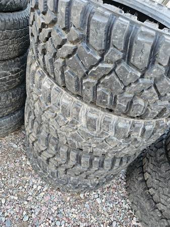 Cooper Discoverer 37/12.50R20lt Mud Terrain Tires