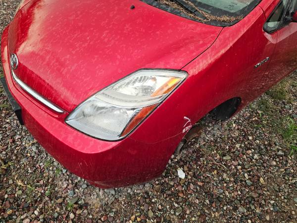 Parting out 2006 Toyota Prius Hybrid