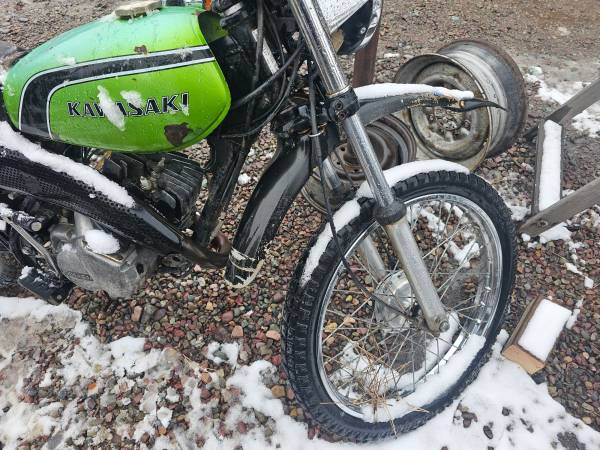 CLASSIC 1974 Kawasaki 125 Motorcycle