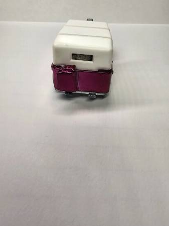 1970 Redline Hot wheels Magenta Grass Hopper