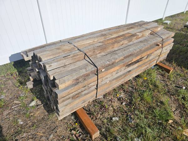 Bundle of 90 hardwood 8&