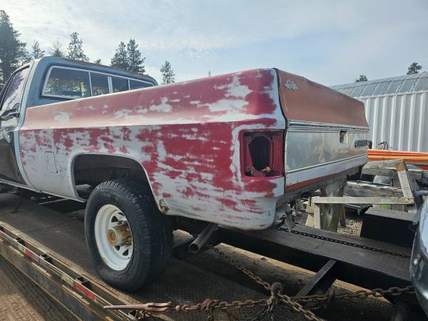 1973 Chevy C20 4x4 longbed regular cab