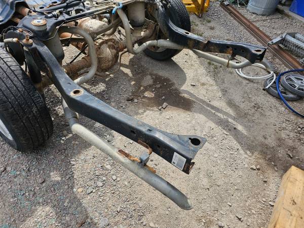 2007 Lincoln town car front and rear axles