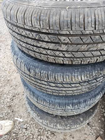 4 - NICE 215/70r15 M&S Tires/ wheels