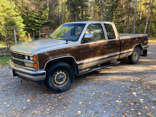 1988 Chevy 2500 Extended Cab 4x4 long bed pickup