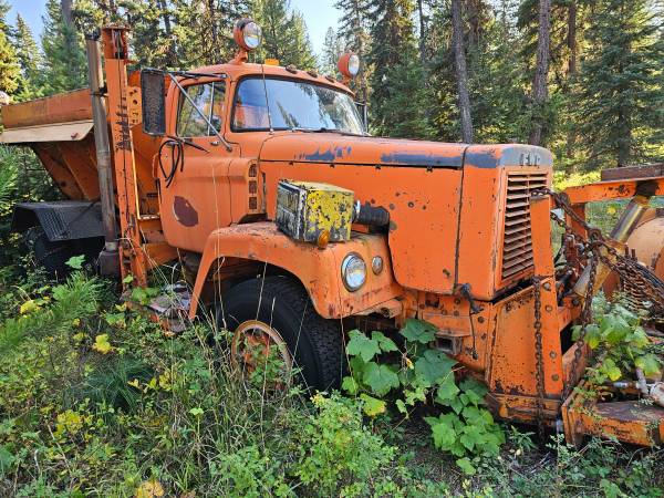 1952 FWD All wheel drive plow /sander
