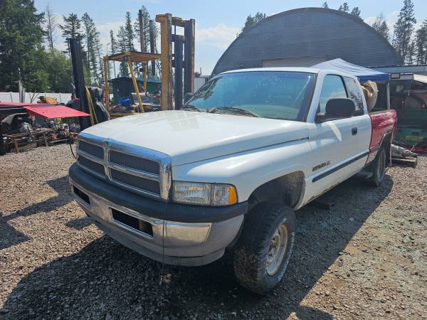 1998 Dodge RAM 1500 4x4 parts or?