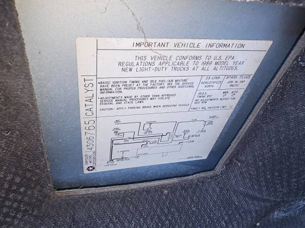 1989 Plymouth Voyager mini van