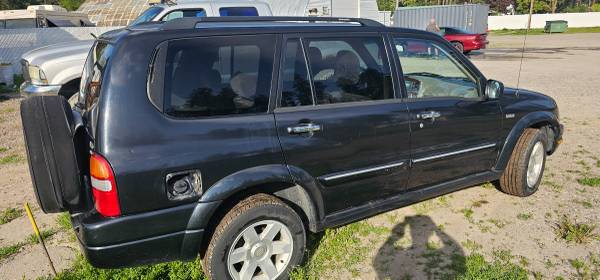 2003 Suzuki XL-7 SUV