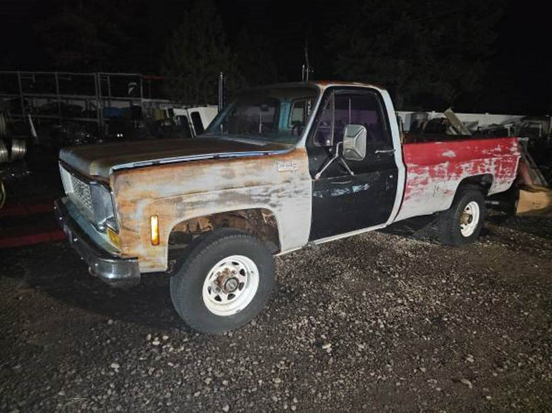 1973 Chevy C20 4x4 longbed regular cab