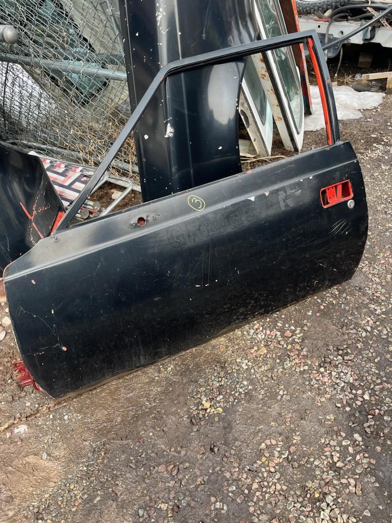 1972 AMC Gremlin drivers side door